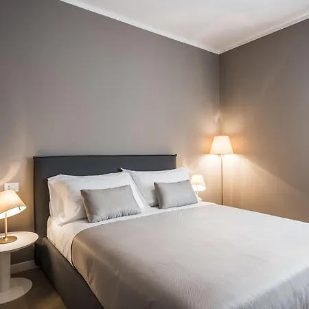 Joivy Porta San Giovanni Apartment *