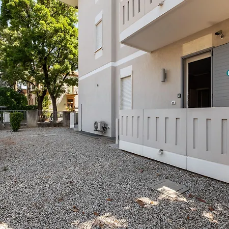 Joivy Porta San Giovanni * Padua