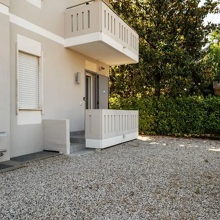 Lägenhet Joivy Porta San Giovanni