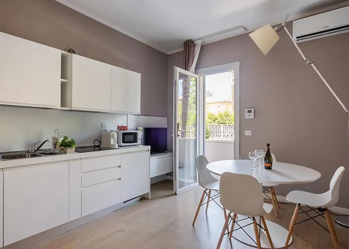 Joivy Porta San Giovanni *