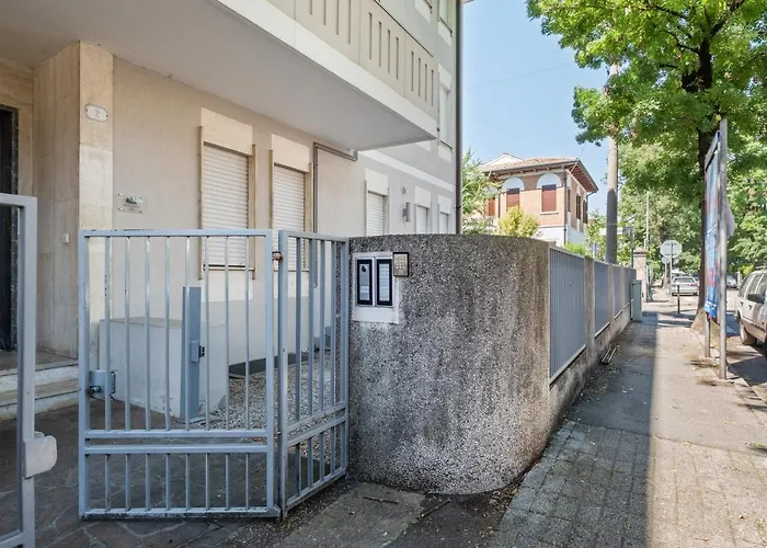 Joivy Porta San Giovanni Lägenhet