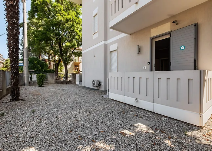 Joivy Porta San Giovanni * Padua